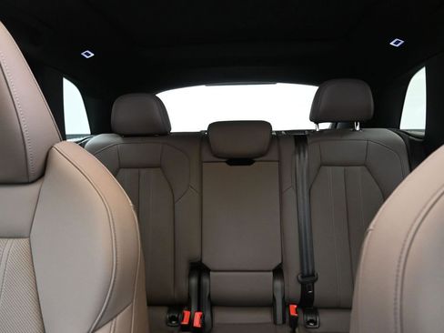 Certified 2025 Audi Q5 Premium Plus w/ Premium Plus AWD/4WD image 36