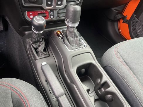 New 2026 Jeep Wrangler Rubicon AWD/4WD image 40
