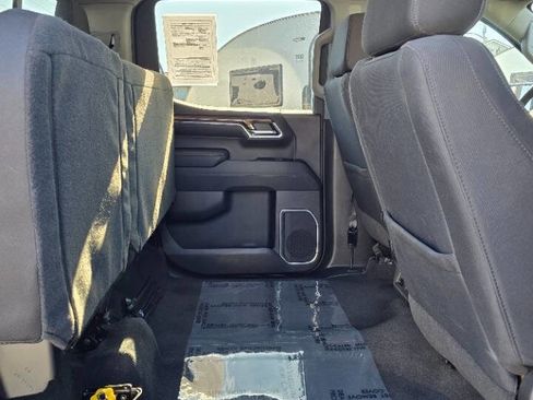 Used 2023 Chevrolet Silverado 1500 LT w/ Convenience Package II AWD/4WD image 17