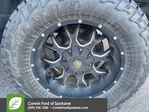 Used 2017 GMC Sierra 2500 Denali w/ Suspension Package, Off-Road image 22