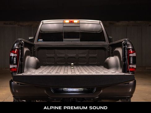 Used 2024 RAM 2500 Laramie w/ Night Edition image 8