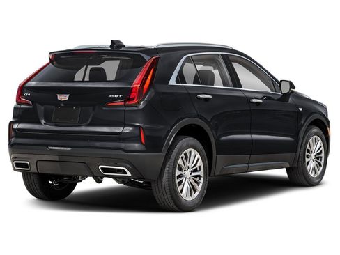 Used 2024 Cadillac XT4 Luxury w/ Cold Weather Package AWD/4WD image 2