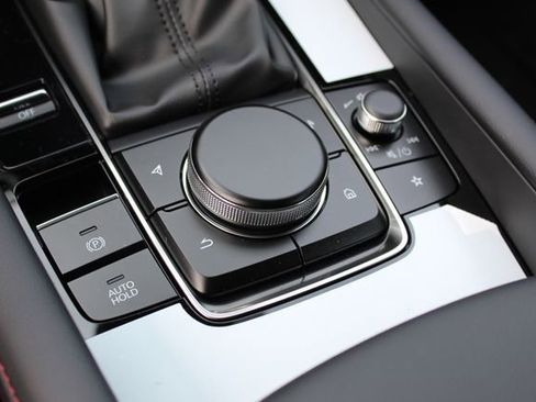 New 2026 MAZDA MAZDA3 Carbon AWD/4WD image 25
