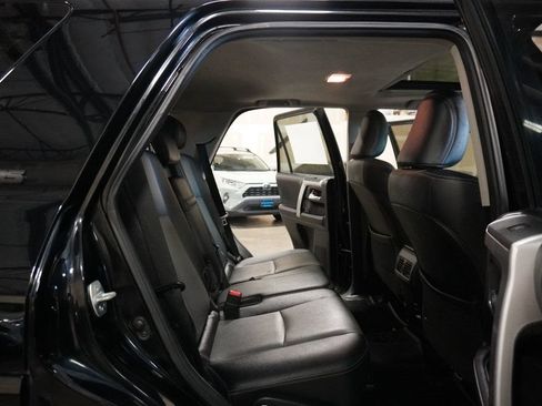 Used 2019 Toyota 4Runner SR5 Premium AWD/4WD image 12