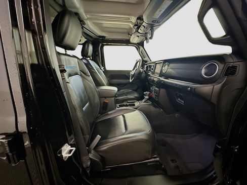 Used 2023 Jeep Wrangler Unlimited Rubicon 4xe w/ Steel Bumper Group image 32