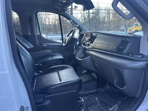 Used 2023 Ford Transit 350 XL image 16