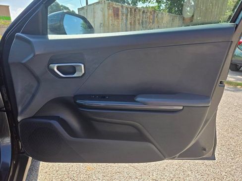 Used 2025 Kia K4 FWD image 27