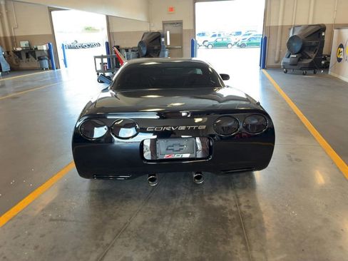 Used 2003 Chevrolet Corvette Z06 w/ Memory Package, 3 Drivers RWD image 4
