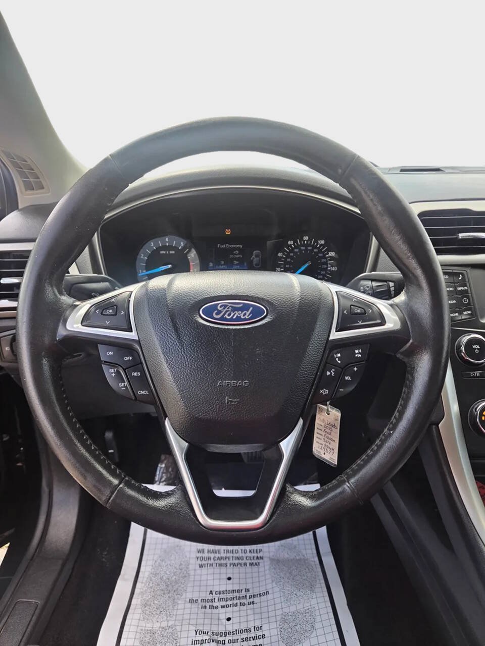 Used 2015 Ford Fusion SE w/ Equipment Group 202A FWD image 7