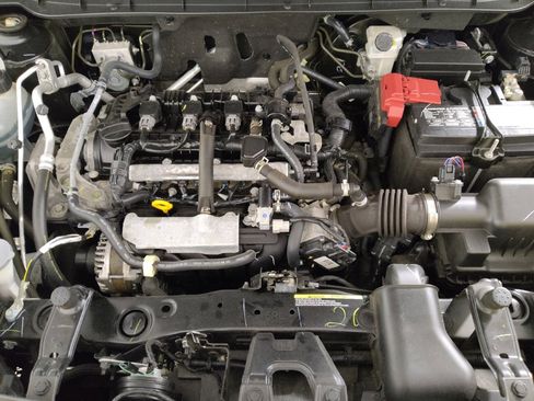 Used 2024 Nissan Kicks SV FWD image 31