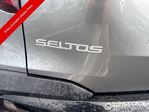 Used 2024 Kia Seltos S FWD image 4