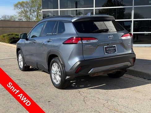 Used 2024 Toyota Corolla Cross LE w/ Moonroof Package AWD/4WD image 5