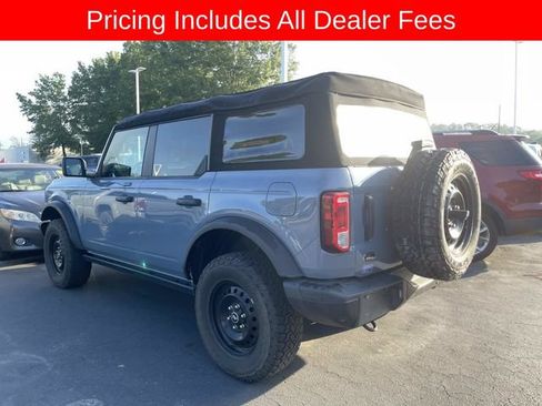 Used 2023 Ford Bronco Black Diamond AWD/4WD image 4