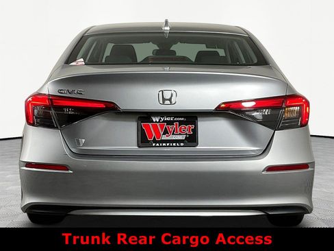Used 2023 Honda Civic LX image 5
