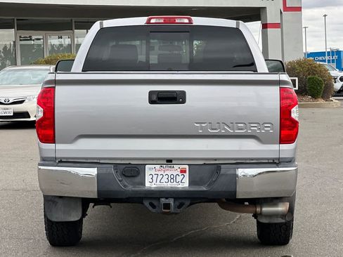 Used 2016 Toyota Tundra SR5 w/ Tow Package RWD image 8