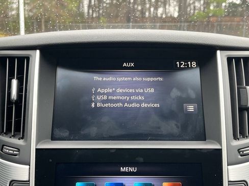 Used 2023 INFINITI Q50 Luxe w/ Cargo Package image 4