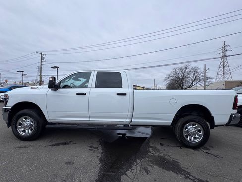 Used 2025 RAM 2500 Tradesman image 4