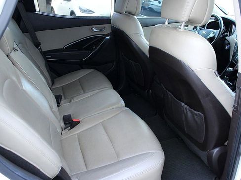 Used 2017 Hyundai Santa Fe Sport image 20