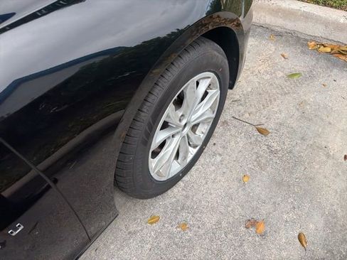 Used 2024 Chevrolet Malibu LT image 10