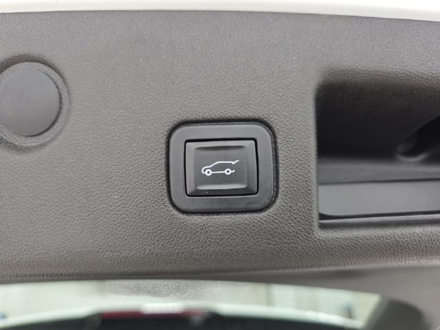 Used 2019 Chevrolet Equinox LT AWD/4WD image 35