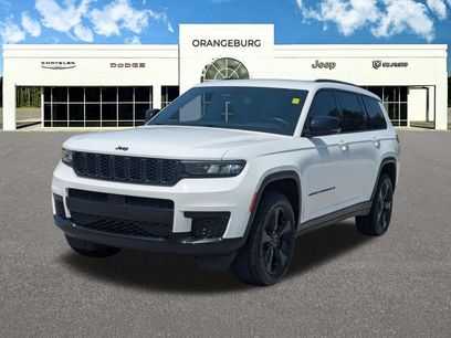 Used 2022 Jeep Grand Cherokee L Laredo