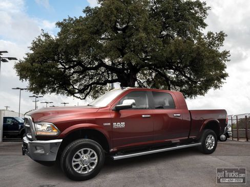 Used 2018 RAM 2500 Laramie w/ Off Road Package AWD/4WD image 1