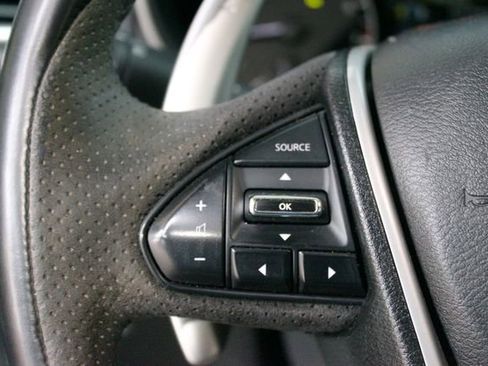 Used 2016 Nissan Maxima SR FWD image 16