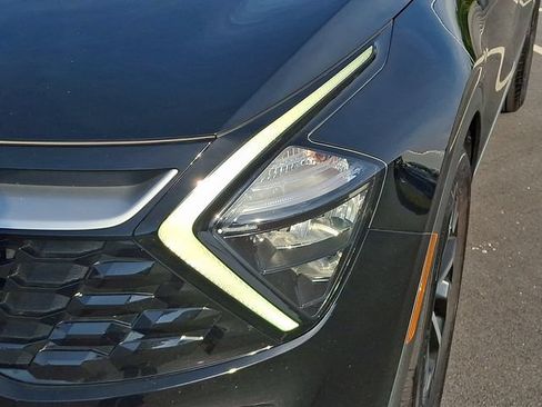 Used 2023 Kia Sportage EX FWD image 9