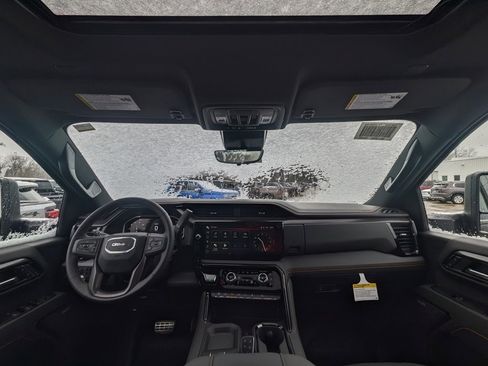 New 2026 GMC Sierra 2500 AT4 w/ AT4 Premium Plus Package image 19