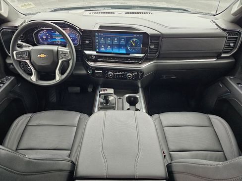 Used 2024 Chevrolet Silverado 1500 LTZ image 10
