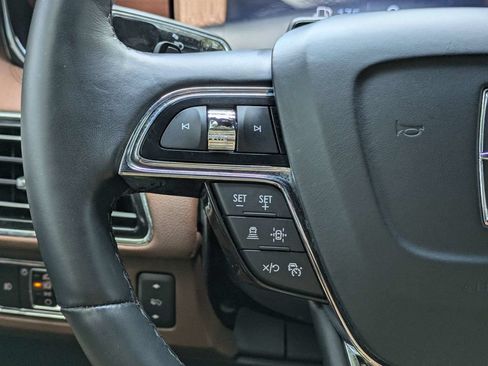 Used 2024 Lincoln Navigator Reserve AWD/4WD image 38