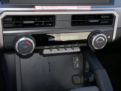 Certified 2025 Toyota 4Runner SR5 image 23