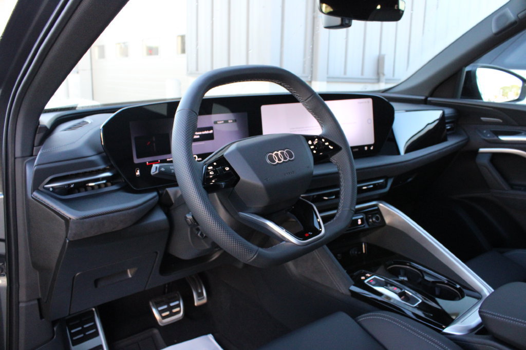 New 2026 Audi SQ5 Premium Plus AWD/4WD image 2
