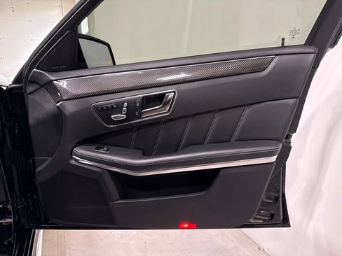 Used 2015 Mercedes-Benz E 63 AMG S-Model image 40