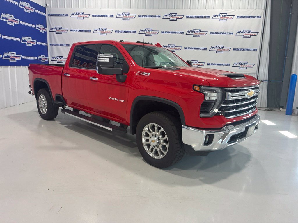 Used 2024 Chevrolet Silverado 2500 LTZ w/ LTZ Premium Package AWD/4WD image 11