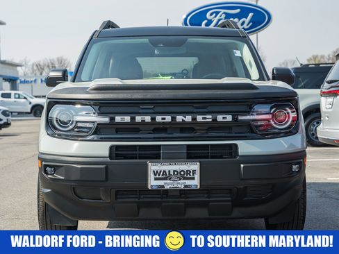 Certified 2024 Ford Bronco Sport Outer Banks w/ Tech Package image 2