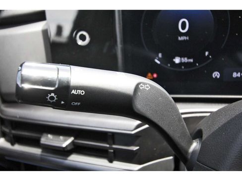 Used 2025 Hyundai Santa Fe Calligraphy AWD/4WD image 18