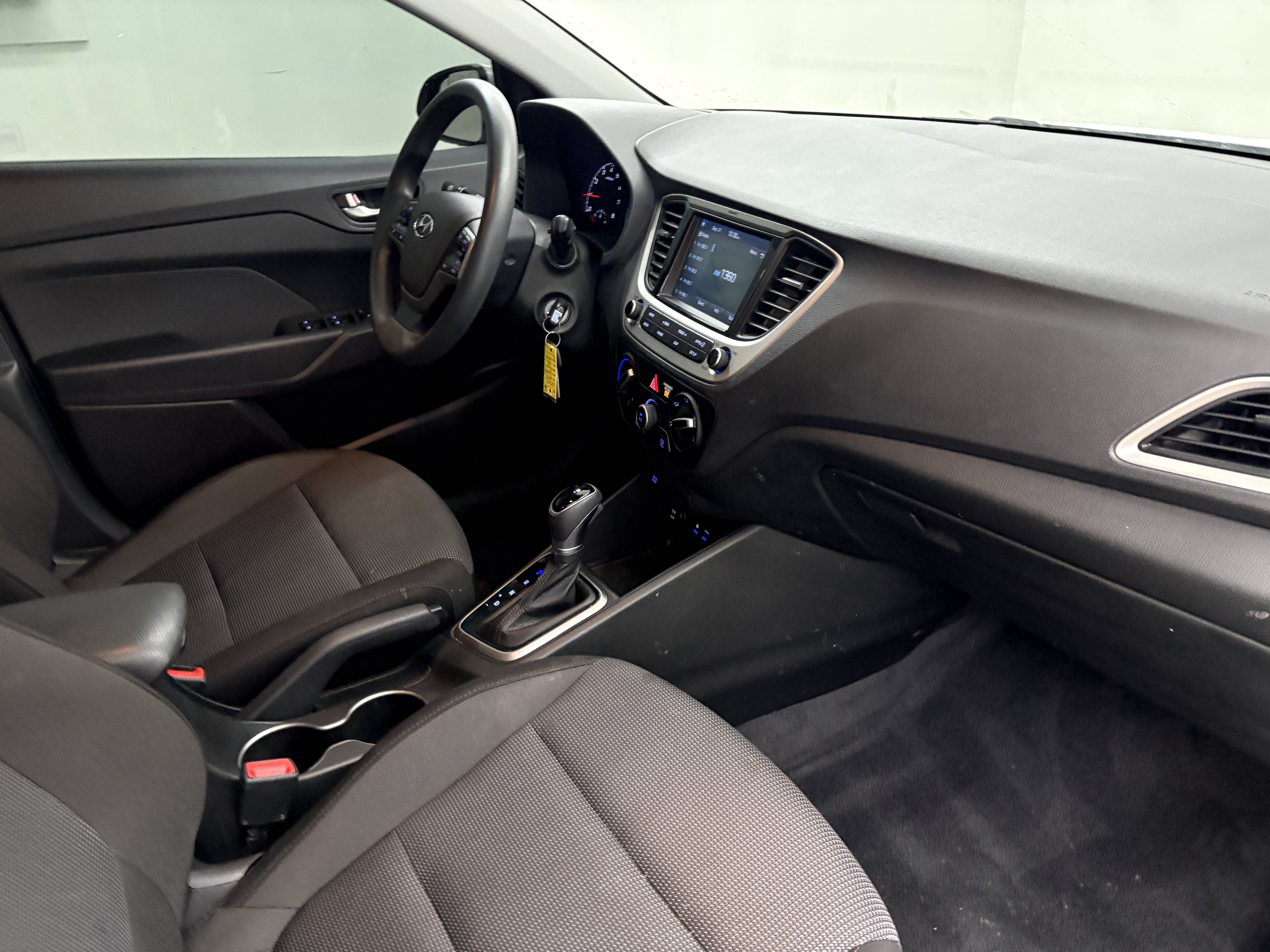 Used 2019 Hyundai Accent SEL FWD image 18