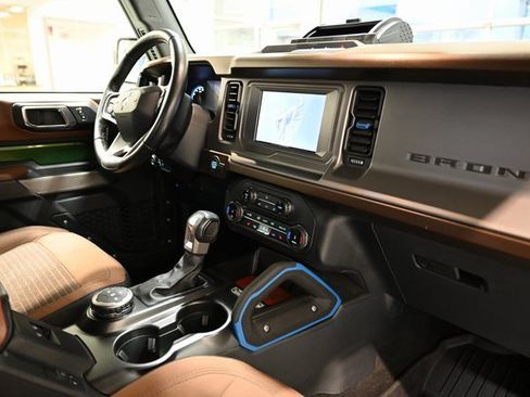 Used 2022 Ford Bronco Outer Banks image 14