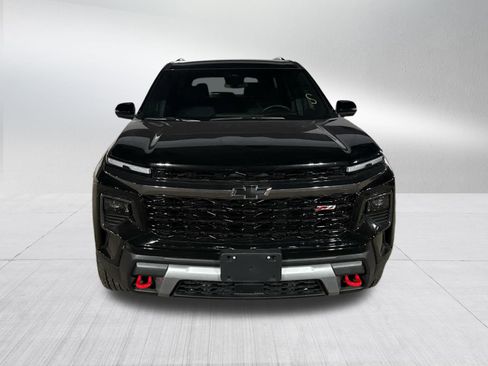 Certified 2025 Chevrolet Traverse Z71 image 2