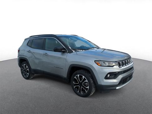 Certified 2023 Jeep Compass Limited image 2