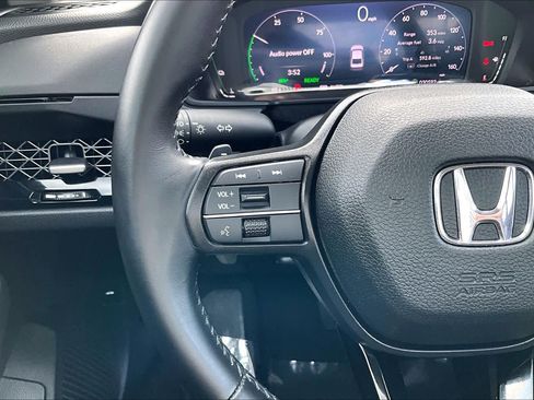 Used 2024 Honda Accord EX-L image 24