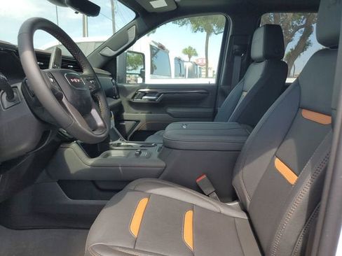 New 2026 GMC Sierra 2500 AT4 w/ AT4 Premium Plus Package AWD/4WD image 20