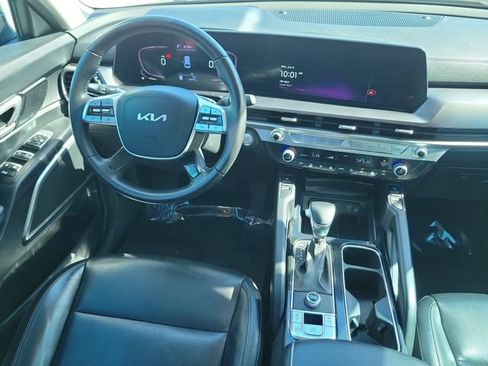 Used 2023 Kia Telluride S FWD image 14