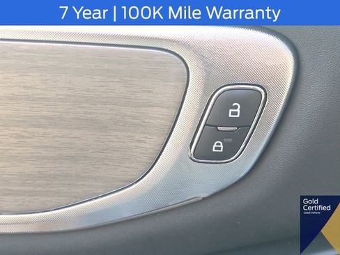 Used 2025 Ford Expedition Max Platinum w/ Driver's Package AWD/4WD image 32