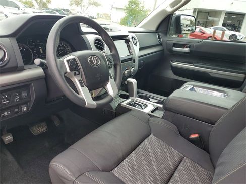 Used 2021 Toyota Tundra SR5 w/ Trail Edition image 20