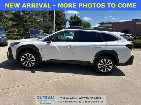 Used 2024 Subaru Outback Limited AWD/4WD image 1