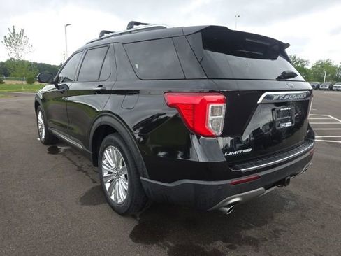 Used 2020 Ford Explorer Limited w/ Class III Trailer Tow Package RWD image 15