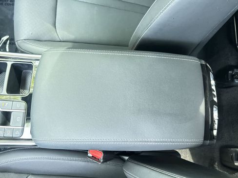 Used 2025 Kia Sorento SX FWD image 21
