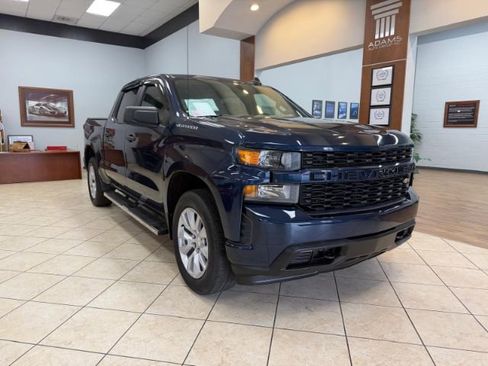 Used 2021 Chevrolet Silverado 1500 Custom RWD image 1
